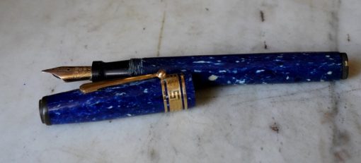STYLO PLUME AURORA SGDG EN RESINE BLEU LAPIS LAZULI- PLUME OR MASSIF 18 K - RARE