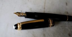 STYLO PLUME MONTBLANC MEISTERSTÜCK 147 TRAVELLER 75 YEARS OF PASSION