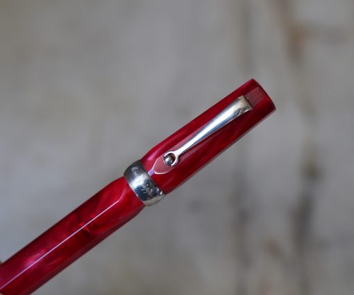 CHARMANT STYLO ROLLER MONTEGRAPPA MICRA RESINE ROUGE MARBREE & ARGENT MASSIF 925