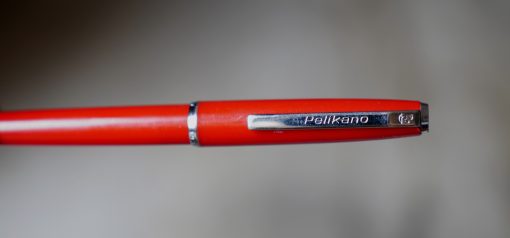 STYLO PLUME PELIKAN PELIKANO EN RESINE ROUGE & CHROME - RARE VERSION