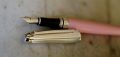 STYLO PLUME CARAN D'ACHE LEMAN LAQUE ROSE & CANNELE - PLUME EN OR MASSIF 18 CARATS – Image 2