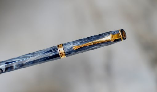 STYLO BILLE CARAN D'ACHE EQUINOXE EN RESINE VERT MARBRE & PL. OR 18 K