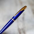 STYLO PLUME DUNHILL AD 2000 RESINE BLEUE POUSSIERE D'OR - PLUME OR 18 K – Image 2