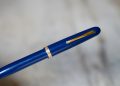 STYLO PLUME OMAS EXTRA RESINE BLEUE - PLUME PL. OR - MOYENNE + BOITE – Image 2