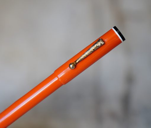 STYLO PLUME ANONYME A LEVIER - CALLIGRAPHIE EN RESINE ORANGE - PLUME EXTRA LARGE