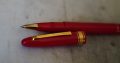 MAGNIFIQUE STYLO ROLLER OMAS EXTRA EN RESINE ROUGE - FINITION PL. OR 18 CARATS – Image 2