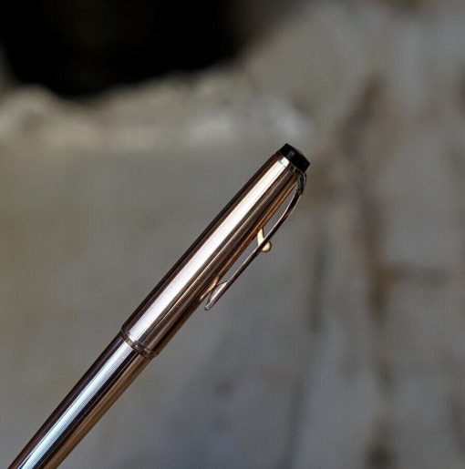 Stylo bille Montblanc 87 PL.OR a levier-rare version vintage