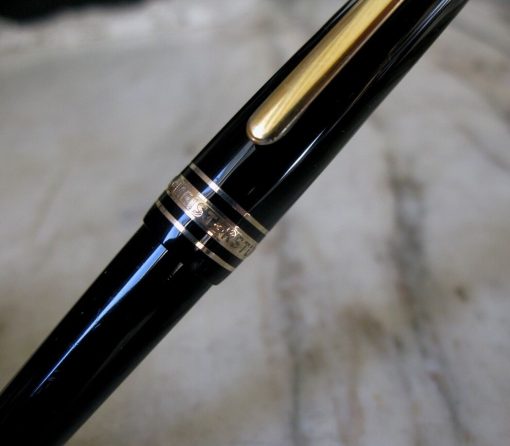 Stylo plume montblanc Meisterstück chopin noir - plume or 14 carats
