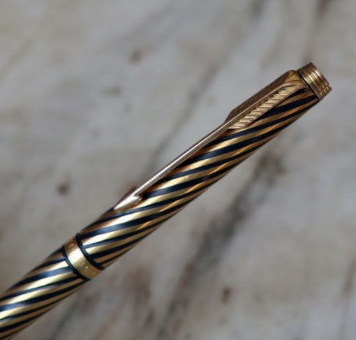 Stylo plume Parker 180 bandes noires & PL.OR finition torsadée - plume or 18k