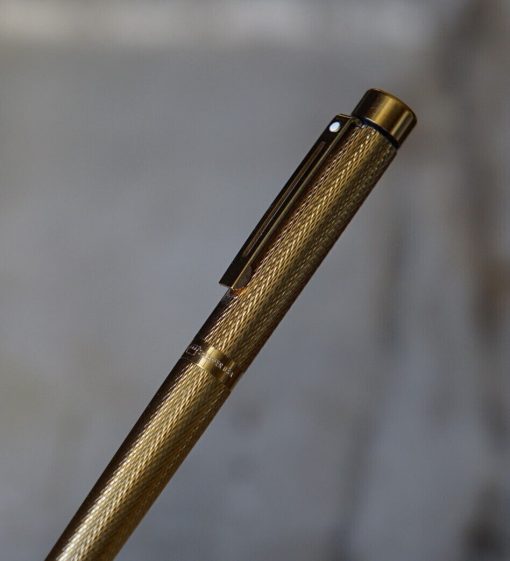 Stylo plume Sheaffer Targa grain d'orge - plume en or massif 18 carats