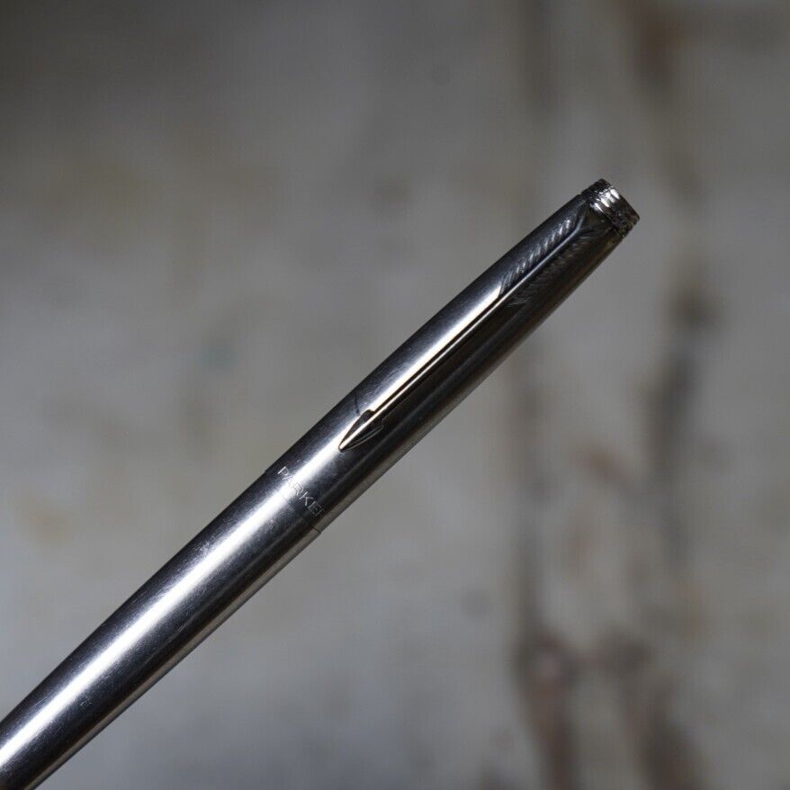 STYLO PLUME PARKER 75 TITANIUM - PLUME TITANIUM - RARE VERSION