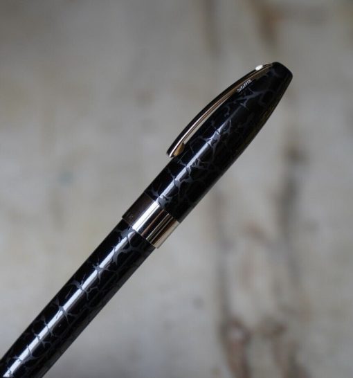 STYLO PLUME SHEAFFER LEGACY HERITAGE STYLE CUIR NOIR - PLUME OR MASSIF 18 CARATS