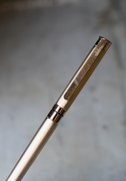 STYLO PLUME MONTBLANC NOBLESSE PL. OR FINITION LIGNEE- PLUME EN OR MASSIF 18 CT