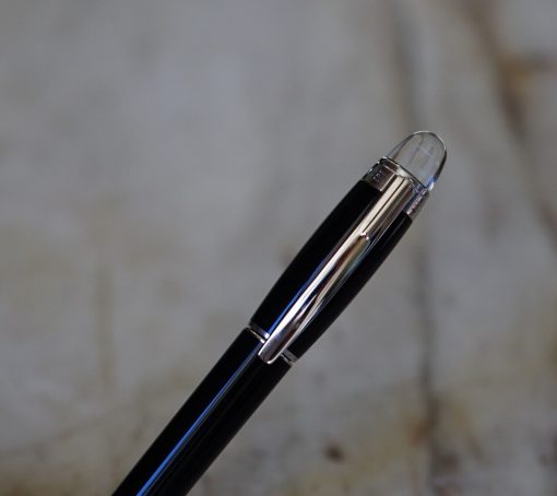 STYLO ROLLER MONTBLANC STARWALKER EN RESINE NOIRE - FINITION PLATINUM