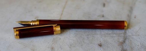 STYLO PLUME S.T DUPONT GATSBY EN LAQUE DE CHINE THUYA - PLUME EN OR MASSIF 18 CARATS
