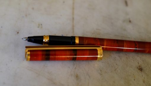 RARE STYLO ROLLER S.T. DUPONT LAQUE DE CHINE BOISEE ANNELEE & PL. OR 18 CARATS