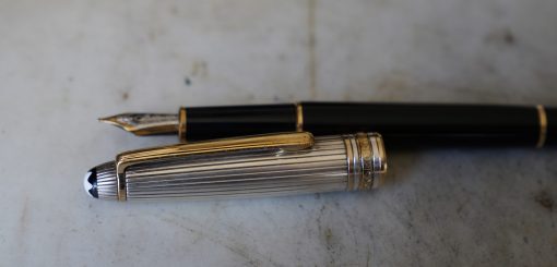 STYLO PLUME MONTBLANC MEISTERSTÜCK DOUE ARGENT MASSIF 925 - PLUME OR MASSIF 18 CARATS