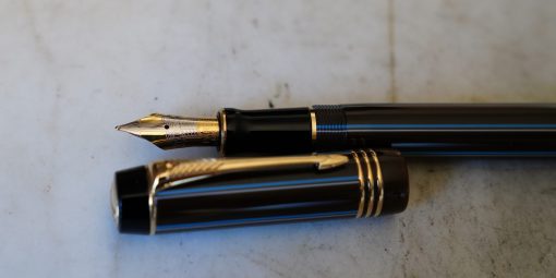 STYLO PLUME PARKER DUOFOLD CENTENNIAL PINSTRIPE CHOCOLATE - PLUME OR MASSIF 18 CARATSS