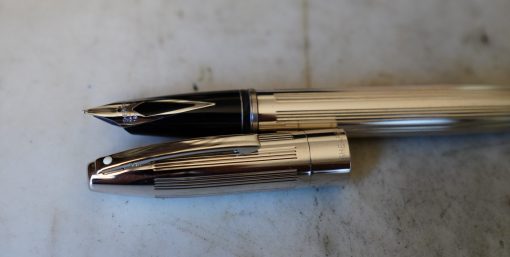 STYLO PLUME SHEAFFER LEGACY HERITAGE PL. ARGENT - PLUME EN OR MASSIF 18 CARATS