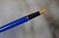 STYLO PLUME WATERMAN HEMISPHERE EN LAQUE BLEUE MARBREE - PLUME METAL MOYENNE – Image 2