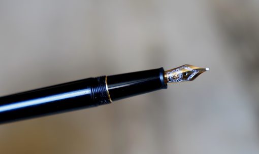 STYLO PLUME MONTBLANC MEISTERSTÜCK CHOPIN 75 - YEARS OF PASSION - PLUME OR MASSIF 18 CARATS
