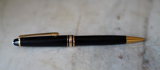 STYLO PORTE-MINES MONTBLANC EN RESINE NOIRE & PL. OR 18 CARATS