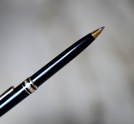 STYLO BILLE MONTBLANC MEISTERSTÜCK MOZART EN RESINE NOIRE & PL. OR 18 K - 107 MM
