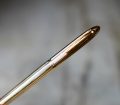 STYLO PLUME SHEAFFER CREST METAL PL. OR LIGNES - PLUME EN OR MASSIF 18 CARATS – Image 2