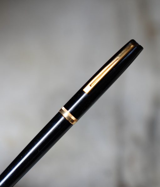 STYLO PLUME WATERMAN MAN SUPER 6 - RESINE NOIRE - PLUME OR MASSIF 18 CARATS