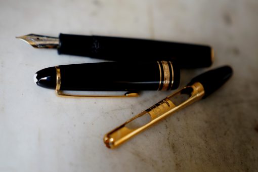 STYLO PLUME MONTBLANC MEISTERSTÜCK 147 TRAVELLER - PLUME OR MASSIF 18 CARATS