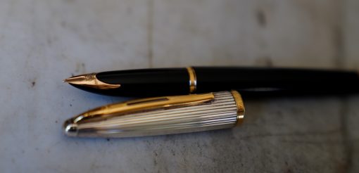 STYLO PLUME WATERMAN CARENE DE LUXE NOIR & PL. ARGENT- PLUME EN OR MASSIF 18 CARATS