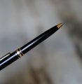 STYLO BILLE MONTBLANC MEISTERSTÜCK MOZART RESINE NOIRE & PL. OR- 107 MM – Image 2
