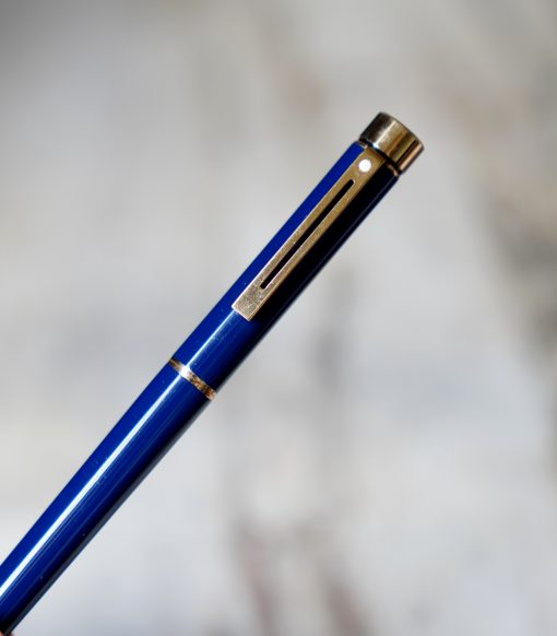 STYLO PLUME SHEAFFER TARGA LAQUE HERMES BLUE - PLUME EN OR MASSIF 14 CARATS