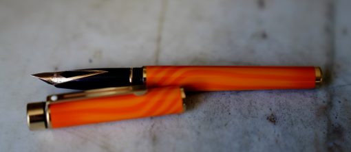 STYLO PLUME SHEAFFER TARGA CADMIMUM YELLOW COLOR PA LETTE - PLUME OR MASSIF 14 K