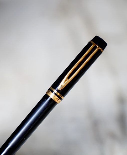 GRAND STYLO PLUME WATERMAN MAN 100 RESINE NOIRE - PLUME EN OR MASSIF 18 CARATS