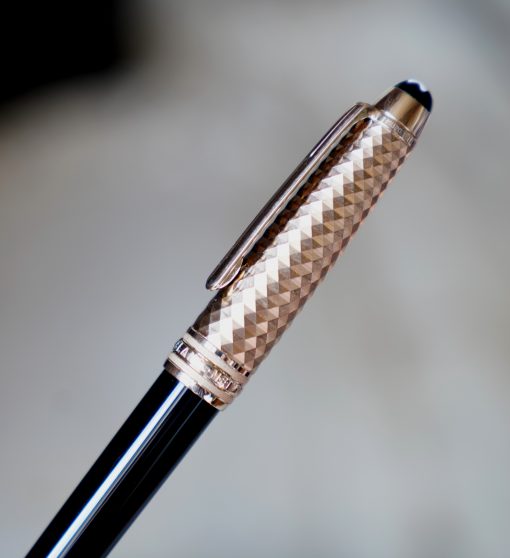 STYLO PLUME MONTBLANC MEISTERSTÜCK CHOPIN DOUE GEOMETRIC - PLUME OR MASSIF 18 CARATS