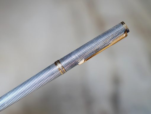 STYLO PLUME PARKER PREMIER ARGENT MASSIF 925 QUADRILLE- PLUME EN OR MASSIF 18 CARATS - XF EXTRA FINE