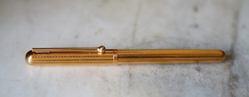 STYLO PLUME WATERMAN GOUTTE PL. OR FINITION CHEVRONS - PLUME OR 18 CARATS - RARE
