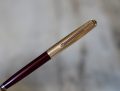 STYLO PORTE-MINES PARKER EN RESINE BORDEAUX & CAPUCHON PL. OR - FINITION LIGNEE – Image 2