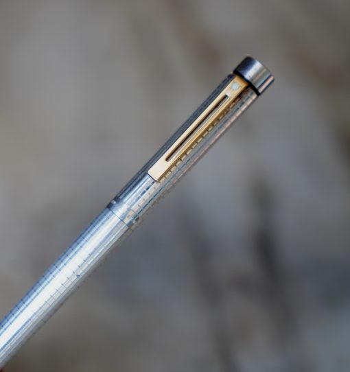 STYLO PLUME SHEAFFER TARGA EN ARGENT MASSIF 925 QUADRILLE - PLUME OR MASSIF 14 K