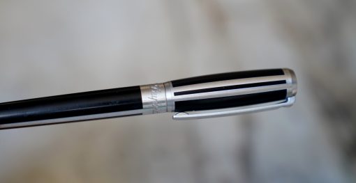 STYLO ROLLER S.T. DUPONT LIGNE D - LAQUE NOIRE MAT & BANDES METAL BROSSE