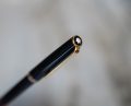 STYLO BILLE MONTBLANC CLASSIC EN RESINE NOIRE & PL. OR 18 CARATS – Image 2