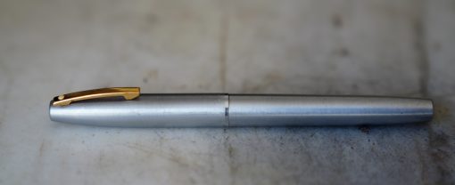 STYLO PLUME SHEAFFER IMPERIAL EN METAL CHROME - PLUME EN OR MASSIF 14 CARATS