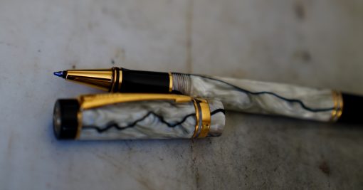 STYLO ROLLER PARKER DUOFOLD BLACK & PEARL - FINITION PL. OR 18 CARATS