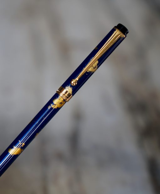 STYLO PLUME REDENS EN RESINE BLEUE LAPIS LAZULI - FINITION POUSSIERE D'OR - RARE
