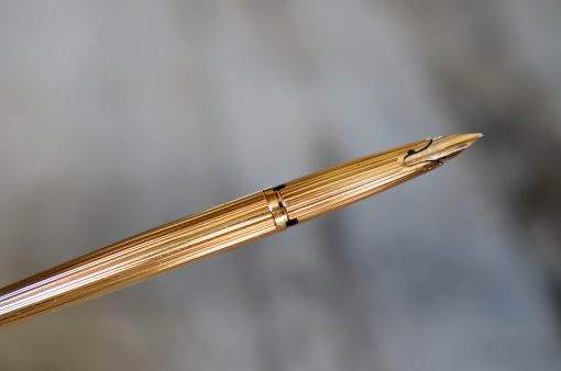 STYLO PLUME WATERMAN DIRECTEUR GENERAL FINITION GODRONS - PLUME EN OR MASSIF 18 CARATS