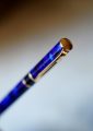STYLO PLUME WATERMAN LAUREAT EN RESINE BLEUE LAPIS LAZULI MARBREE- PLUME MOYENNE – Image 2