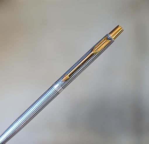 STYLO BILLE PARKER JOTTER EN ARGENT MASSIF 925 QUADRILLE & PL. OR 18 CARATS