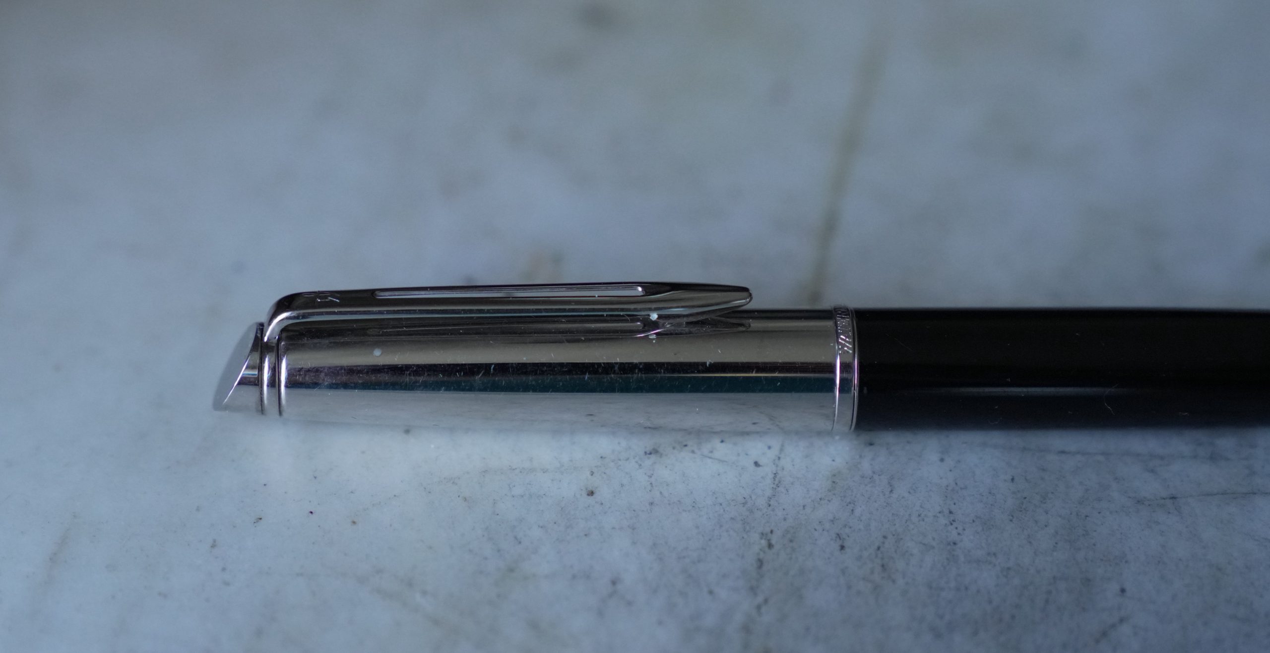 STYLO PLUME S.T. DUPONT OLYMPIO XL LAQUE DE CHINE NOIRE - PLUME OR MASSIF 18 CARATS – Image 3