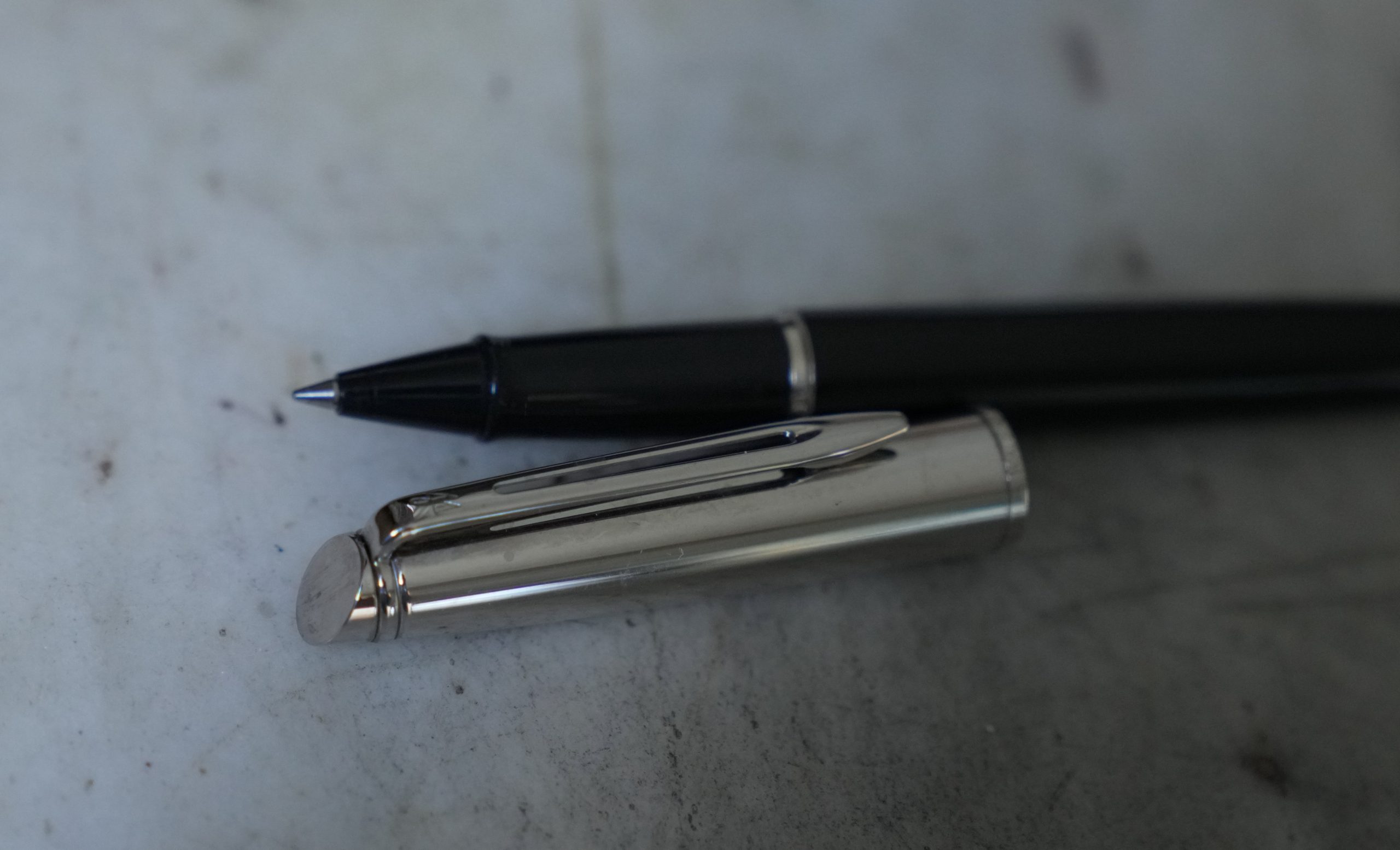 STYLO PLUME S.T. DUPONT OLYMPIO XL LAQUE DE CHINE NOIRE - PLUME OR MASSIF 18 CARATS – Image 6
